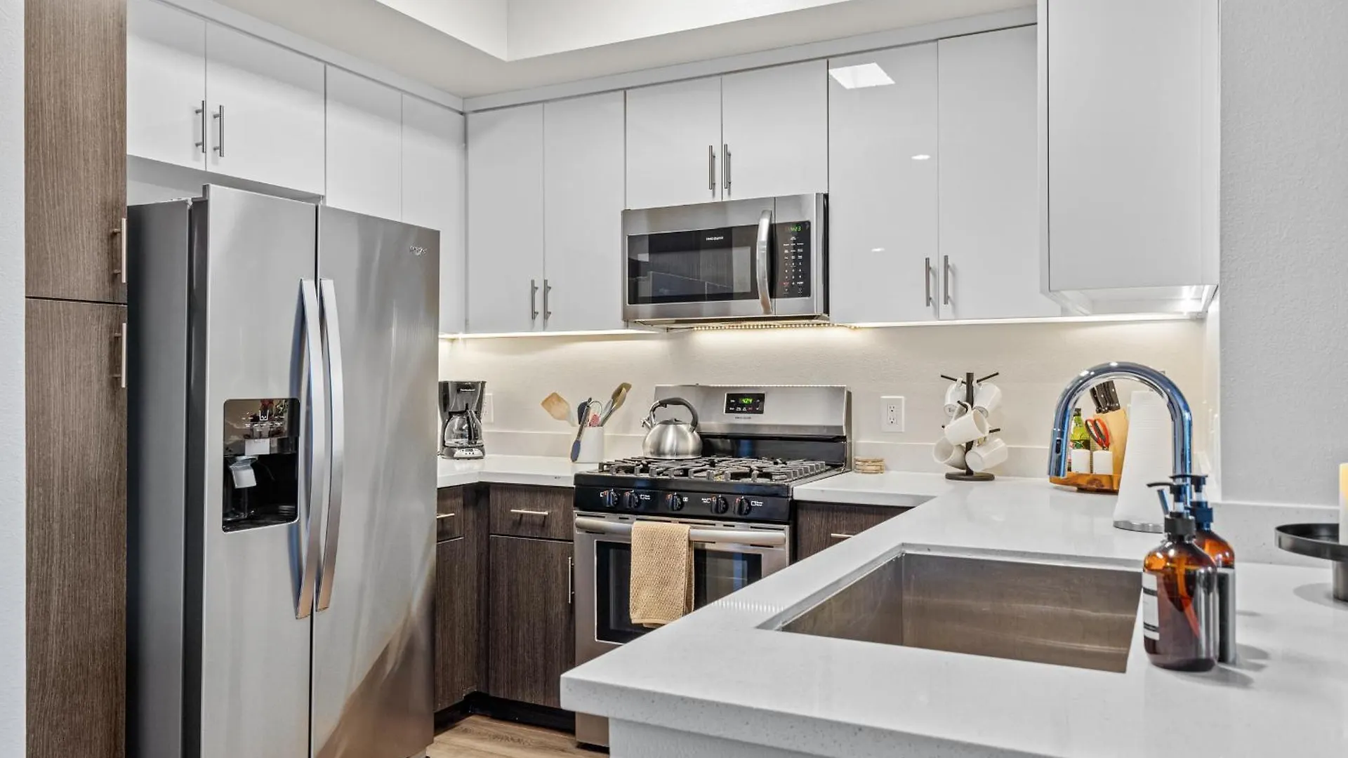 Spacious 2Bdr In Marina Del Rey Los Angeles Apartment