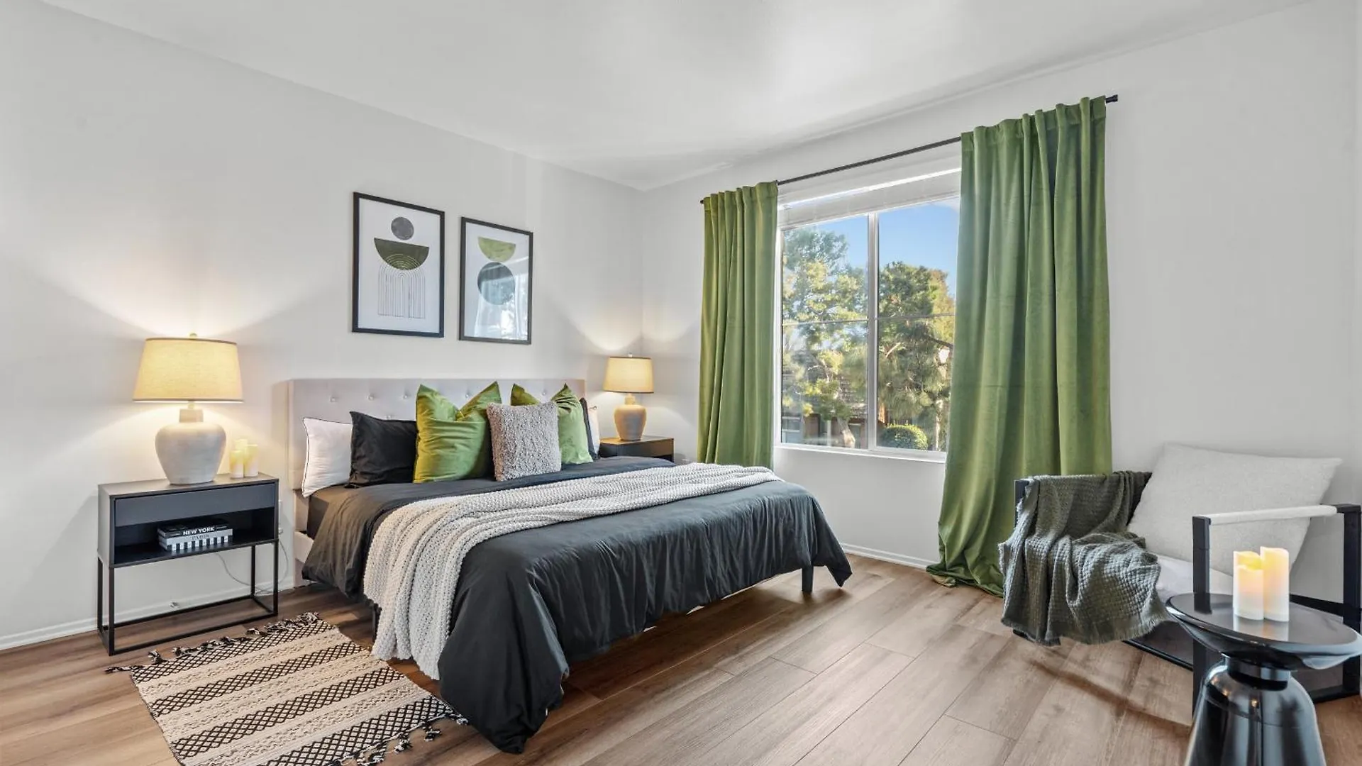 Spacious 2Bdr In Marina Del Rey contacts